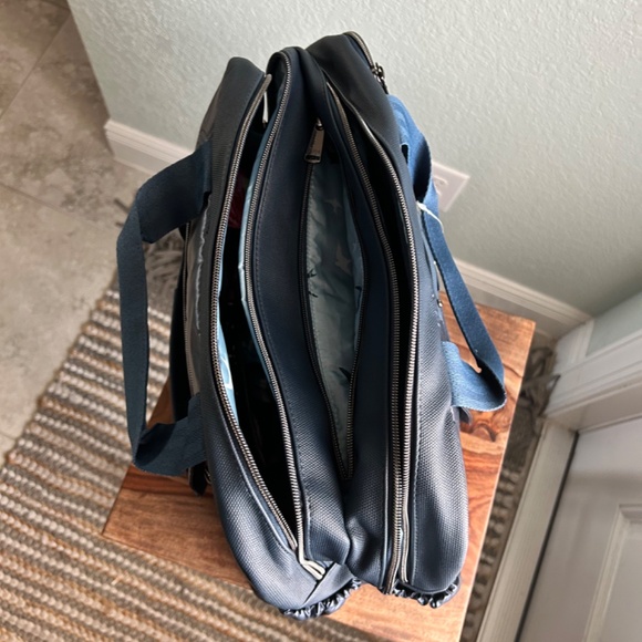 Lug Aviator bag, NWT - Picture 4 of 13